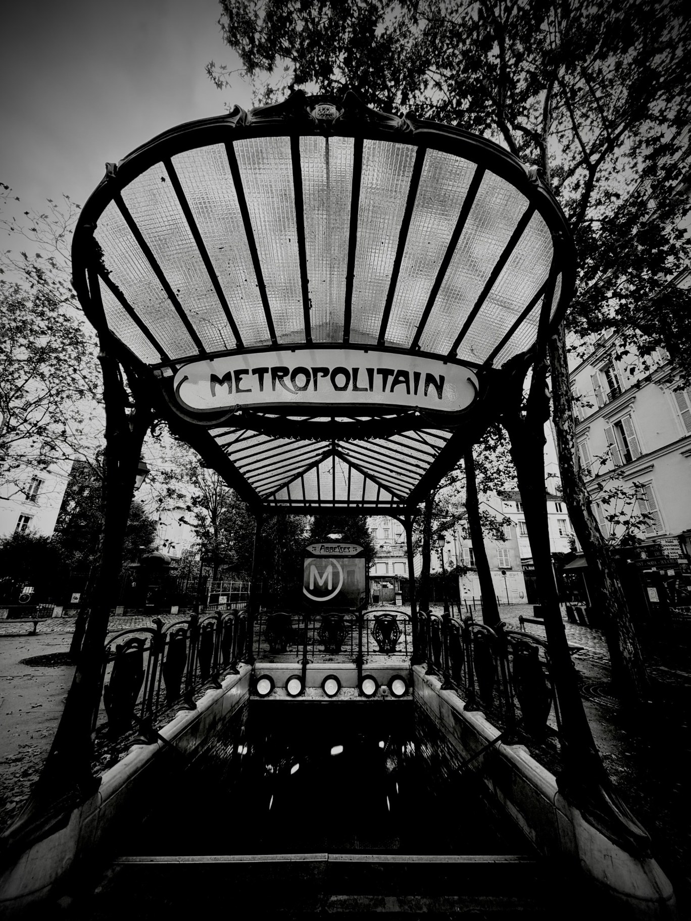 Le métro Abbesses